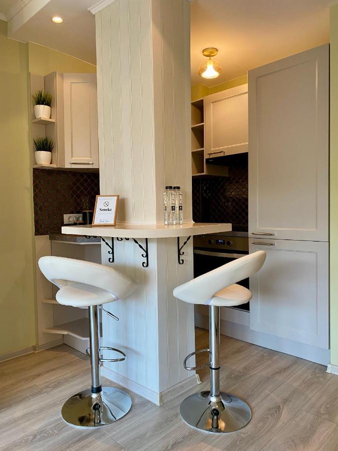 Downtown Studio - Ultra Central With Park View Bucharest Luaran gambar